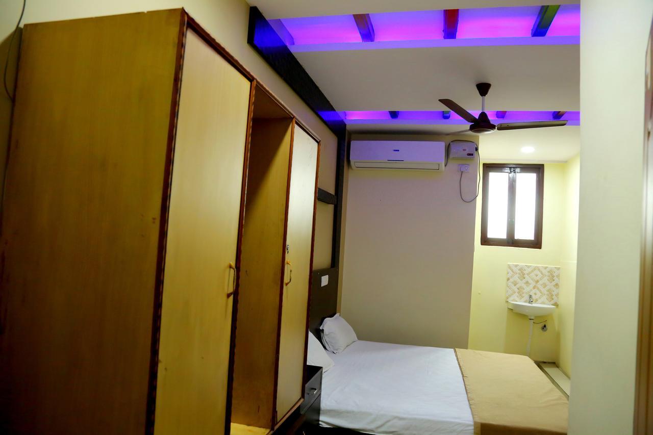 Divya Lodge 하이데라바드 외부 사진
